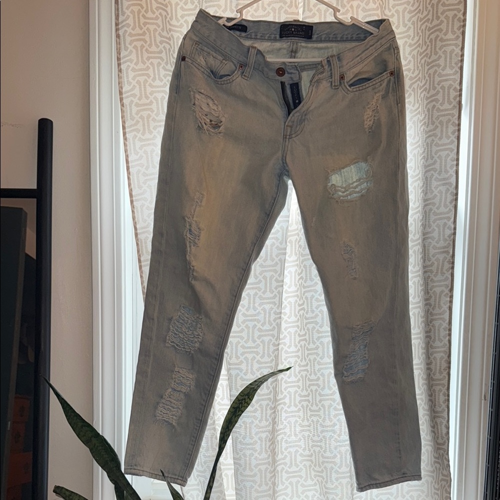 Distressed Women's Jeans